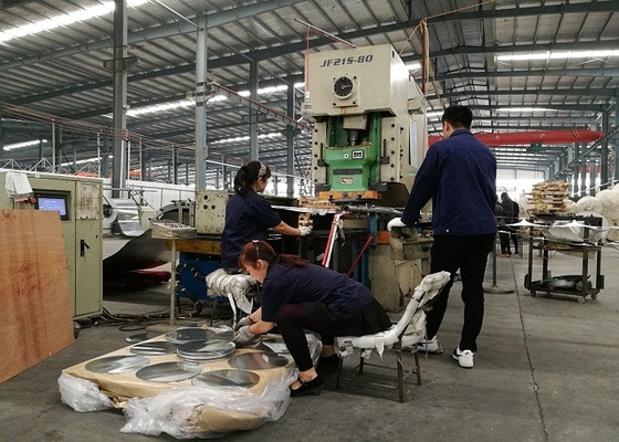 A versátil chapa de alumínio redonda da série 1000 é leve e durável para aparelhos de cozinha