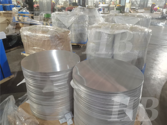 10 anos de experiência em produção Fábrica de fornecimento direto 0,3-6 mm 80-1600 mm Placa de alumínio circular para utensílios de cozinha