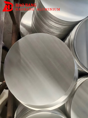 Preço de fábrica 0,9 mm Espesso Alumínio Círculo 1060 Para telhado / decoração / utensílios de cozinha / indústria / construção