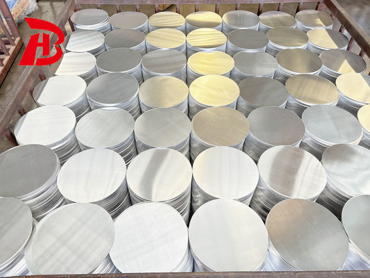 1060 3003 5052 Liga H24 H32 2 mm 676 mm Diâmetro Círculo de alumínio para sinalização de estrada