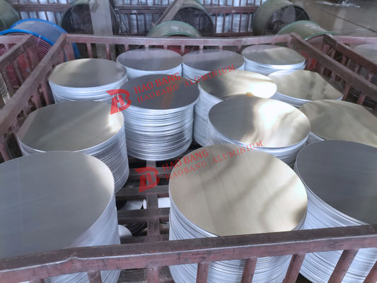 Aluminum Sheet Circle with Thickness Range 0.3 to 6mm Designed for Kitchenware and Certified Free of Harmful Substances