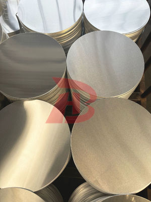 Aluminum round sheet for cooking utensils, diameter 80 - 1100mm, thickness 0.5 - 6mm. Available in factory stock.