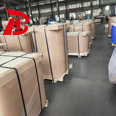 Os fabricantes produzem anéis de placas de alumínio da série 1000 de alta qualidade.