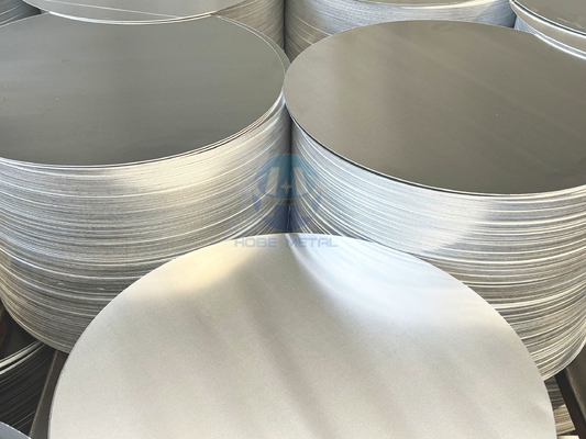 1060 3003 5052 Liga H24 H32 2 mm 676 mm Diâmetro Círculo de alumínio para sinalização de estrada