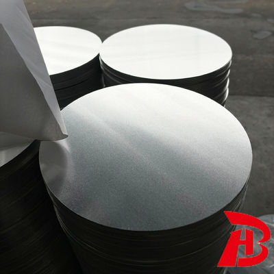 Círculos/discos de alumínio para utensílios de cozinha, diâmetro 80 - 1100mm, espessura 0,5 - 6mm. Disponível em estoque de fábrica.