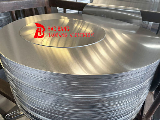 Círculos/discos de alumínio para utensílios de cozinha, diâmetro 80 - 1100mm, espessura 0,5 - 6mm. Disponível em estoque de fábrica.