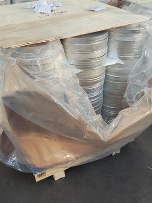 Círculo de Alumínio Personalizado 100-1000mm de Diâmetro com Superfície Lisa para Repuxo Profundo e Estampagem Industrial