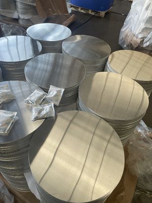 Disco de Alumínio de Alta Planitude 1050/3003 Ligação O H12 Temperatura CC DC Material Resistente a rachaduras de desenho profundo Diâmetro personalizado para vasos de panelas Estampagem industrial