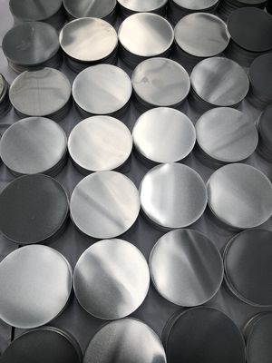 Folhas redondas de alumínio alongadas - Materiais-primas de utensílios de cozinha e utensílios de cozinha - Faixa de espessura: 80 - 1100 mm - Faixa completa de espessuras