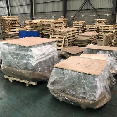 Discos metálicos de alumínio de alta resistência concebidos para aplicações industriais de usinagem e fabricação em várias dimensões