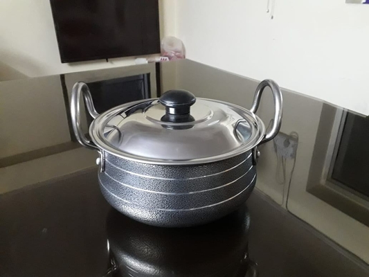 Disco de alumínio personalizado usado na cozinha 1050-H14 Wafer de alumínio / Discos de alumínio Dia 80mm a 1600mm Para sinais de aviso de estrada