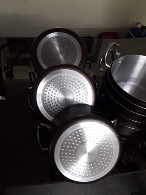 Anel de alumínio de alta qualidade Tratamento de superfície Cor Prata para utensílios de cozinha