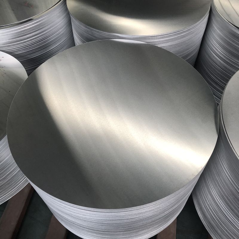 Disco de Alumínio Liso de Alta Planicidade 0,3–6mm de Espessura Tamanho Personalizado Alumínio em Branco para Tampa de Lâmpada e Vasos