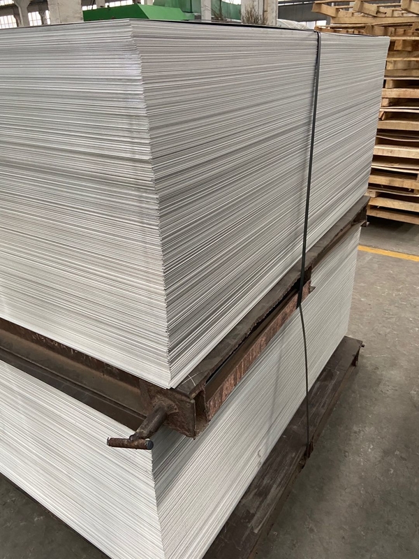 2024 Hot 1060 fabricantes de chapas de alumínio cabelo reto preço baixo pode ser usado para decoração de edifícios